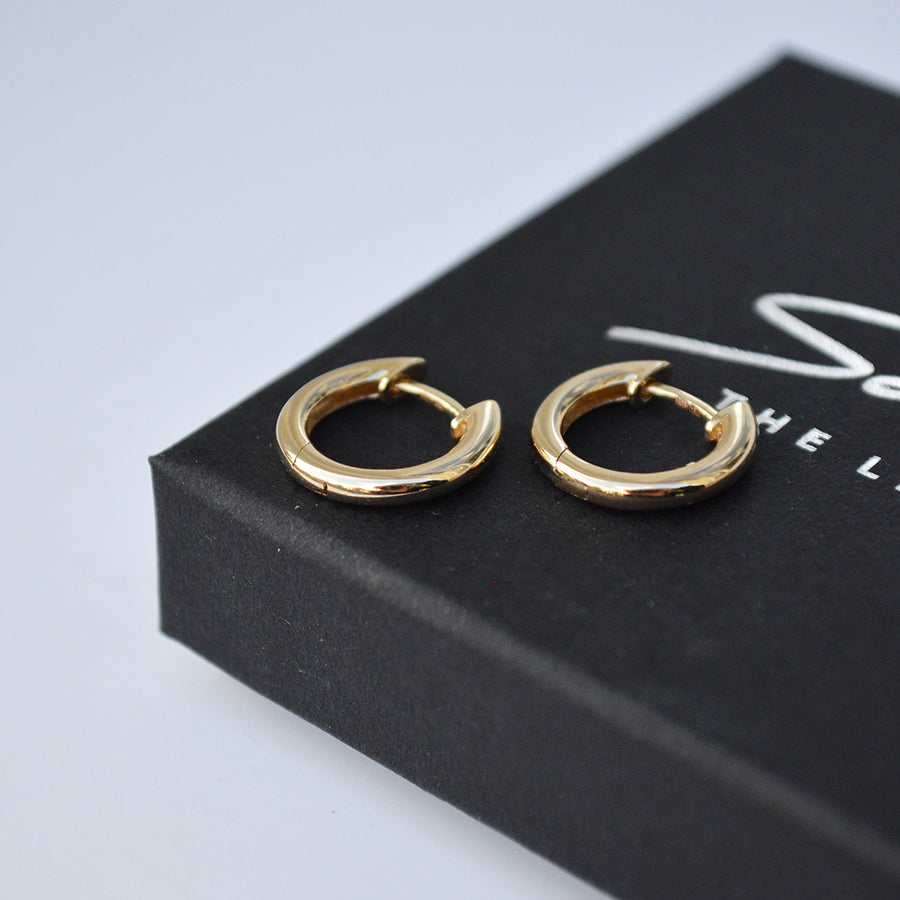 Chunky earhoop - Gold 14k