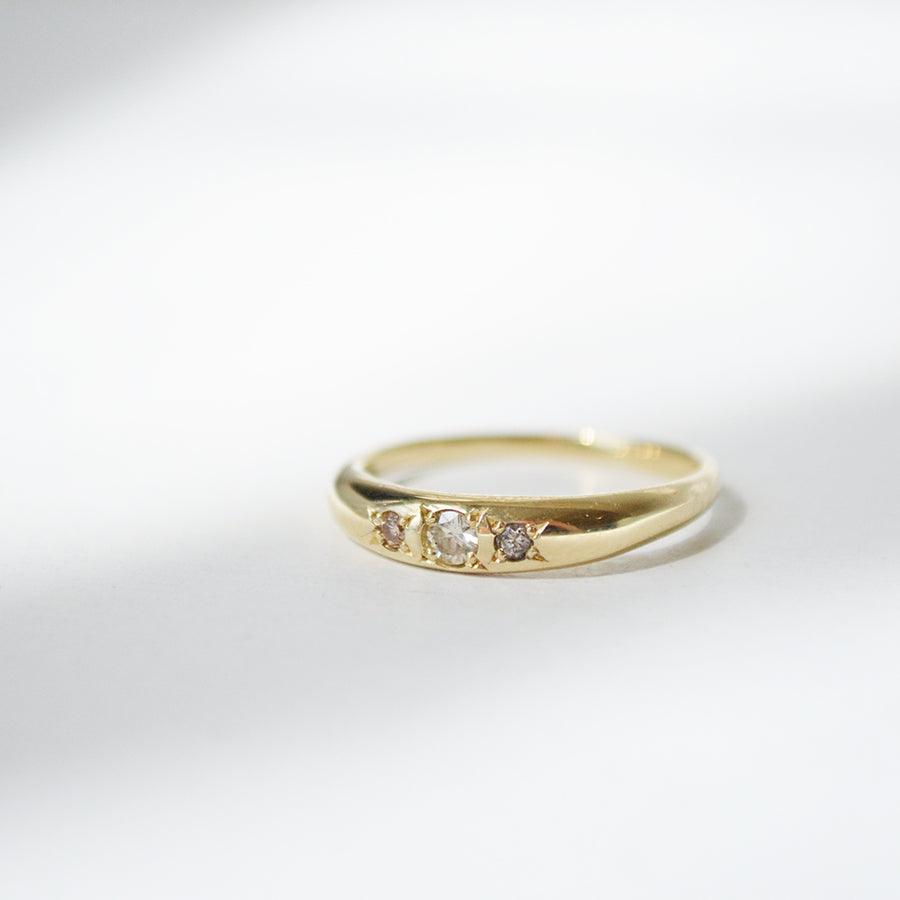 Diamond June ring - Gold 14k & Re-used Diamonds
