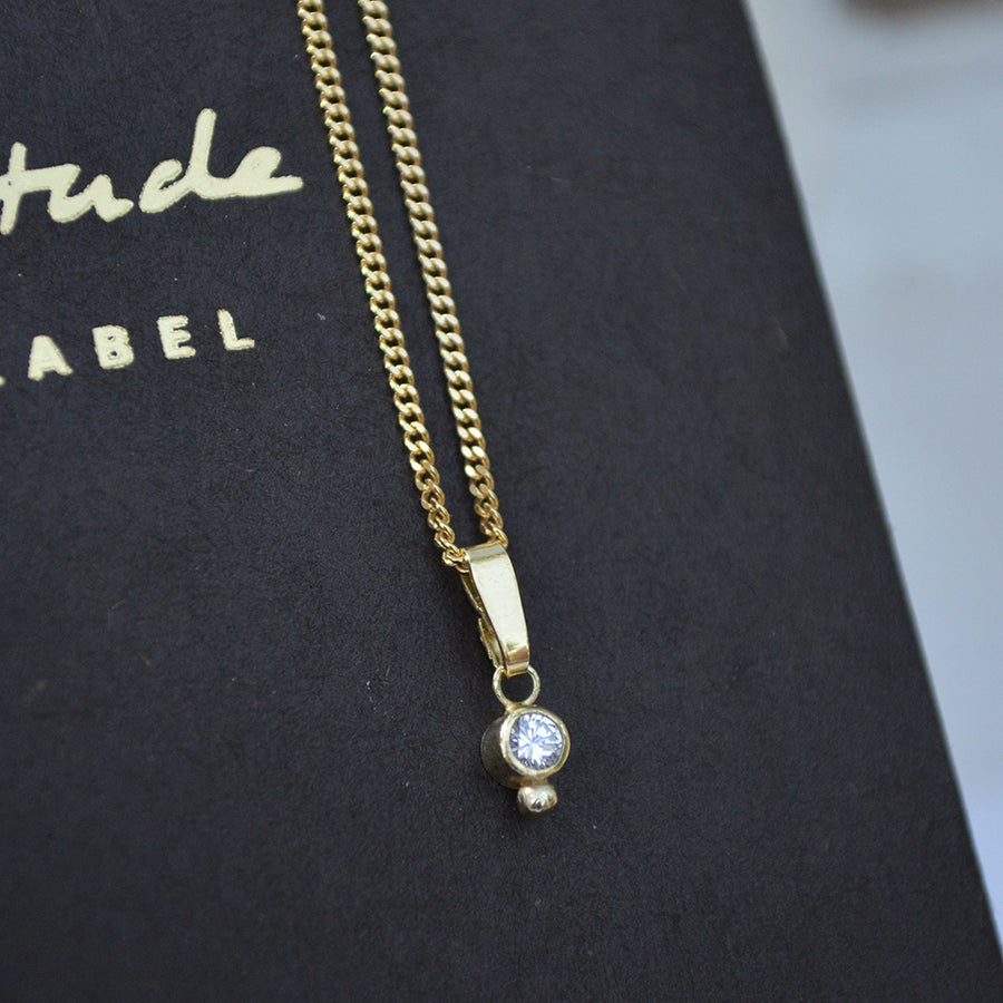 Diamond dot Necklace - Gold 14k & Diamond