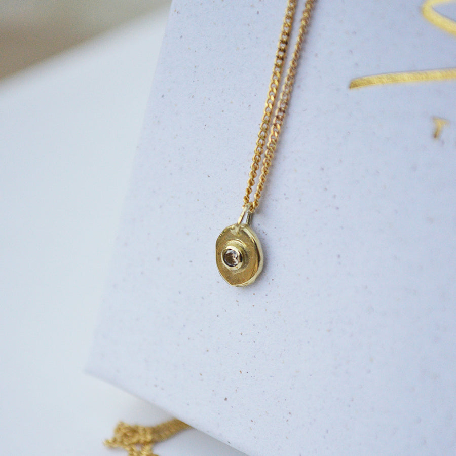 Diamond pebble Necklace - Gold 14k & Re-used Diamond