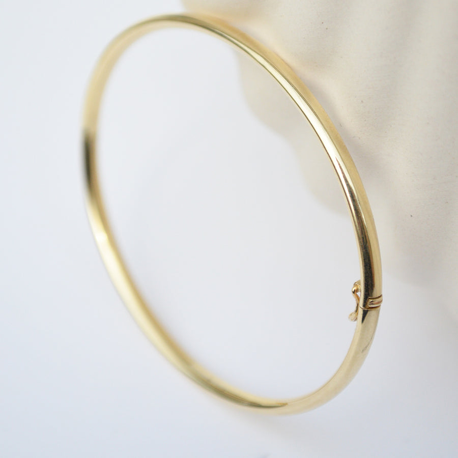 Oval Bangle - Gold 14k