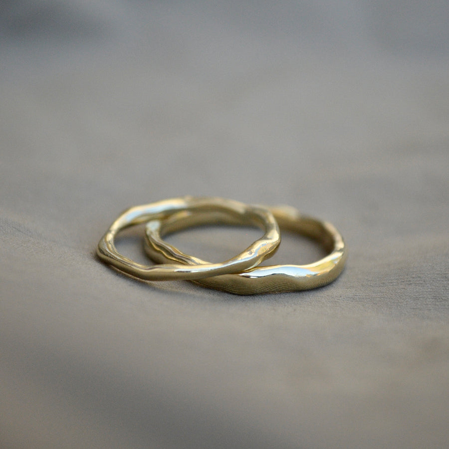 Organic wedding band chunky - Gold 14k