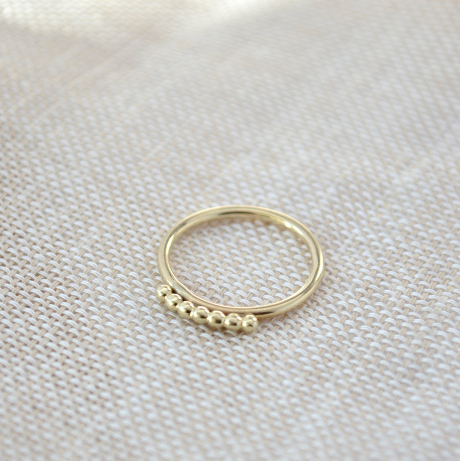 Seven Dot Ring - Gold 14k