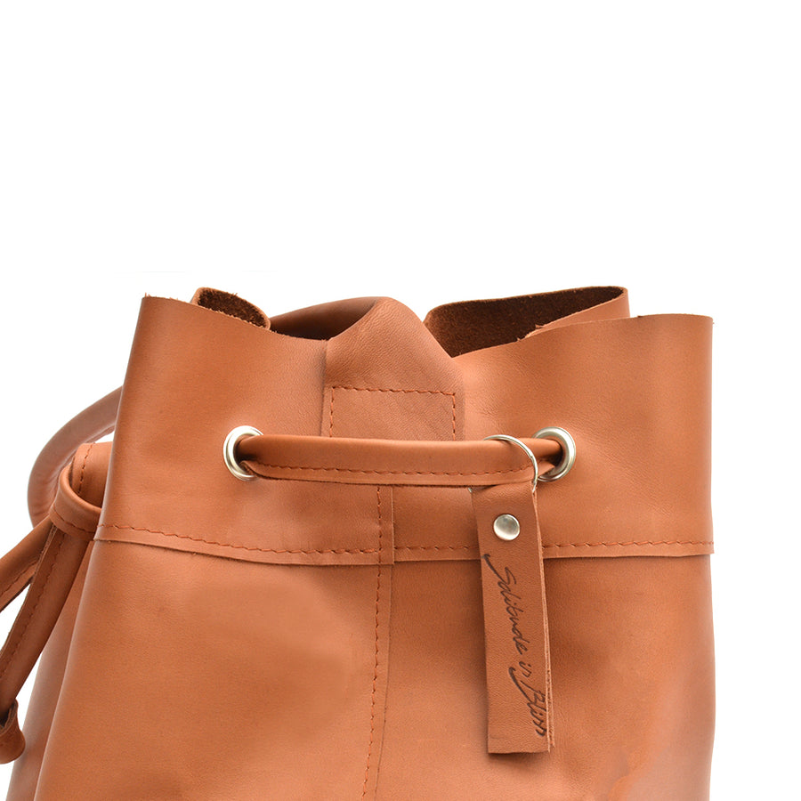 Cognac Bucketbag