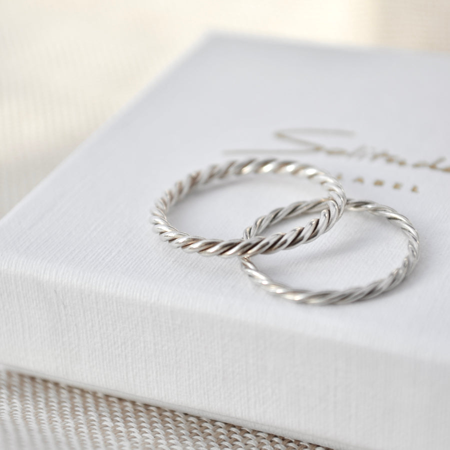 Twisted ring - Zilver