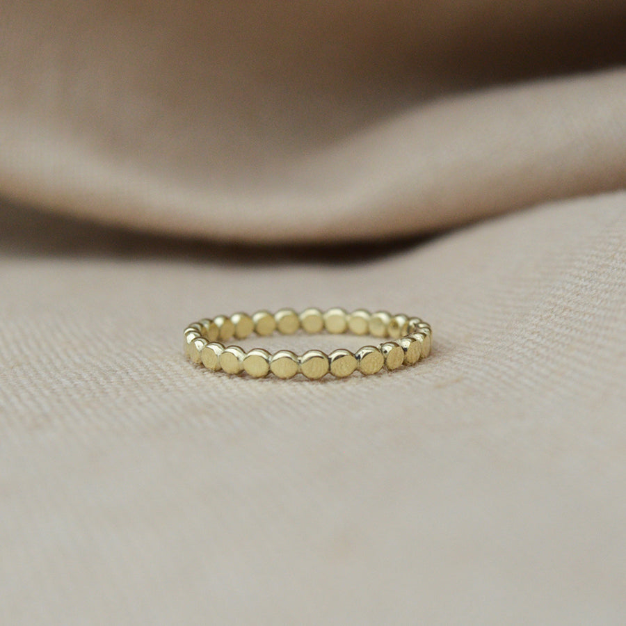 Flat Dotted Ring - Gold 14k